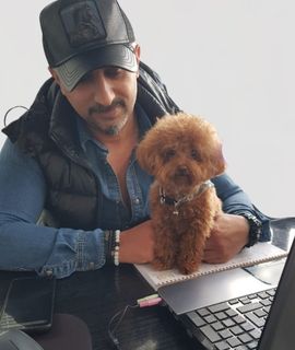 Deniz E.